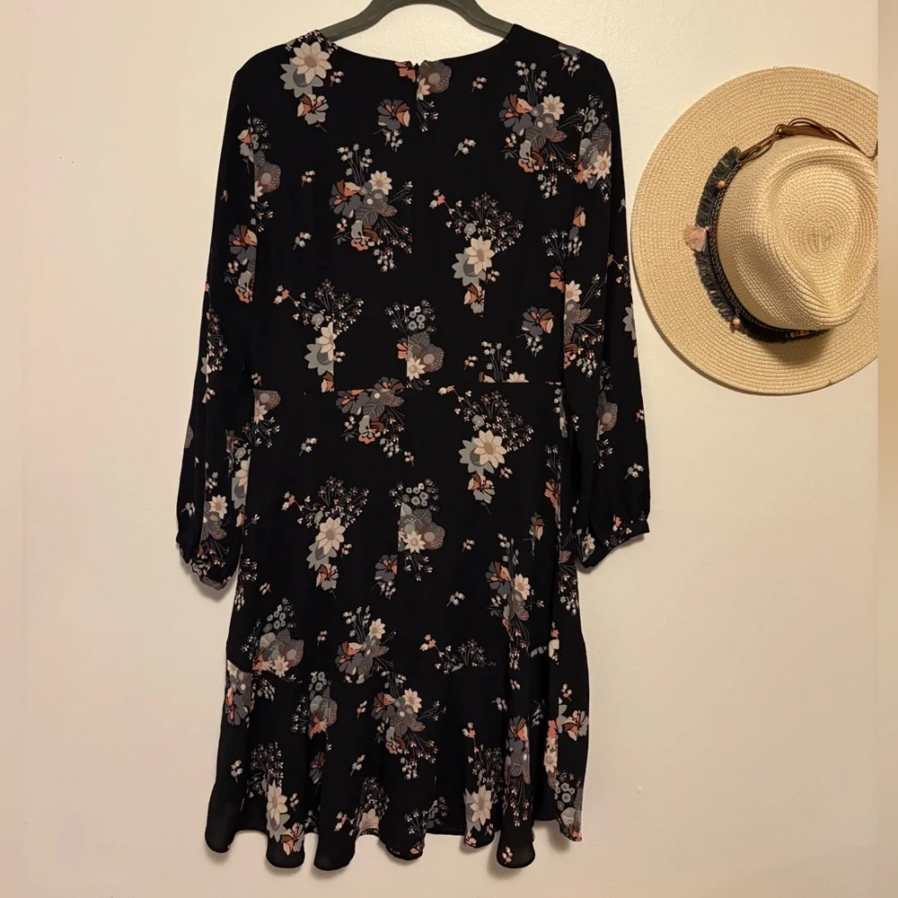 LOFT Black and Pink Floral Long Sleeve Dress - Picture 5 of 7